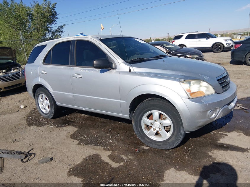 2008 Kia Sorento VIN KNDJD735885811858 IAAI salvage auction — NORMAL WEAR, Clear (New Mexico), sold $900 on 2026-07-20 (photo 1)
