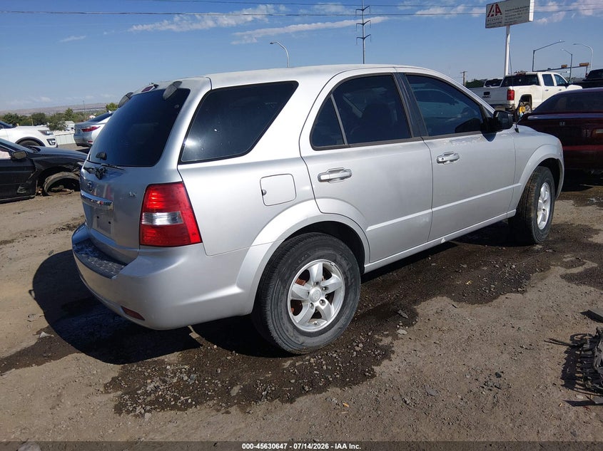 2008 Kia Sorento VIN KNDJD735885811858 IAAI salvage auction — NORMAL WEAR, Clear (New Mexico), sold $900 on 2026-07-20 (photo 4)