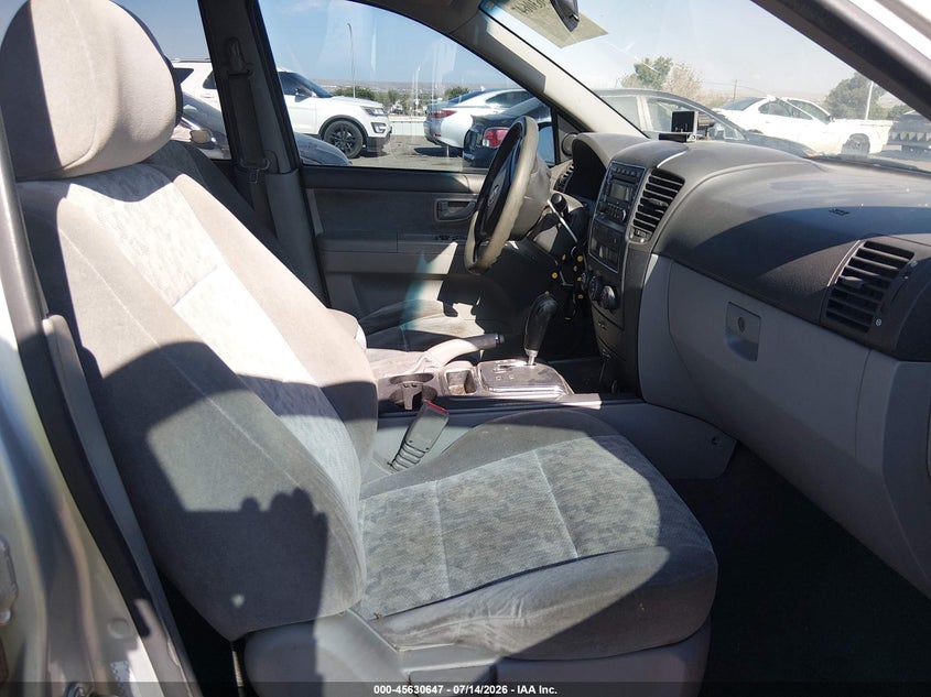 2008 Kia Sorento VIN KNDJD735885811858 IAAI salvage auction — NORMAL WEAR, Clear (New Mexico), sold $900 on 2026-07-20 (photo 5)