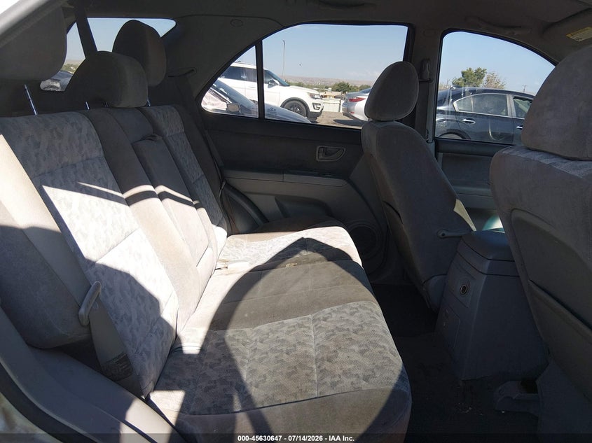2008 Kia Sorento VIN KNDJD735885811858 IAAI salvage auction — NORMAL WEAR, Clear (New Mexico), sold $900 on 2026-07-20 (photo 8)