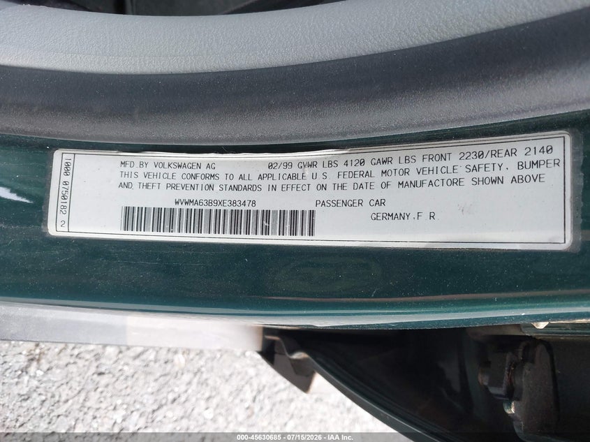 1999 Volkswagen Passat VIN WVWMA63B9XE383478 IAAI salvage auction — NORMAL WEAR, Clear (New York), sold $50 on 2026-07-23 (photo 9)