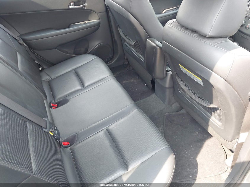2011 Hyundai Elantra VIN KMHDC8AE5BU124516 IAAI salvage auction — NORMAL WEAR, Clear (New York), sold $100 on 2026-07-28 (photo 8)