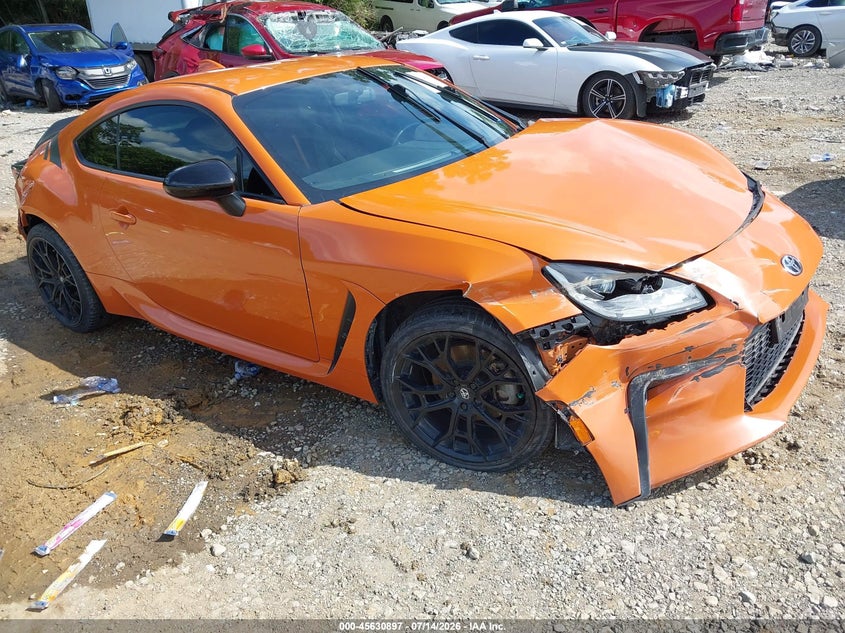 2023 Toyota Gr 86 VIN JF1ZNBG13P9756114 — IAAI salvage auction photo