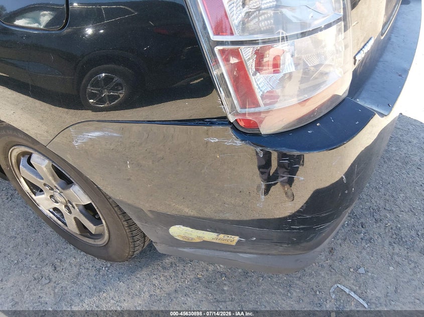 2005 Toyota Prius VIN JTDKB20U853060065 IAAI salvage auction — NORMAL WEAR, Affidavit In Lieu Of Title - Non-Public (Washington), sold $375 on 2026-07-29 (photo 6)