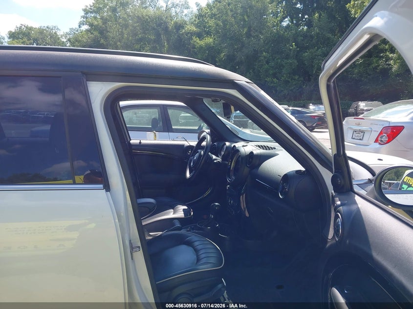 2014 Mini Countryman VIN WMWZC5C53EWP36774 IAAI salvage auction — NORMAL WEAR, Clear (Kansas), sold $1,900 on 2026-07-29 (photo 5)