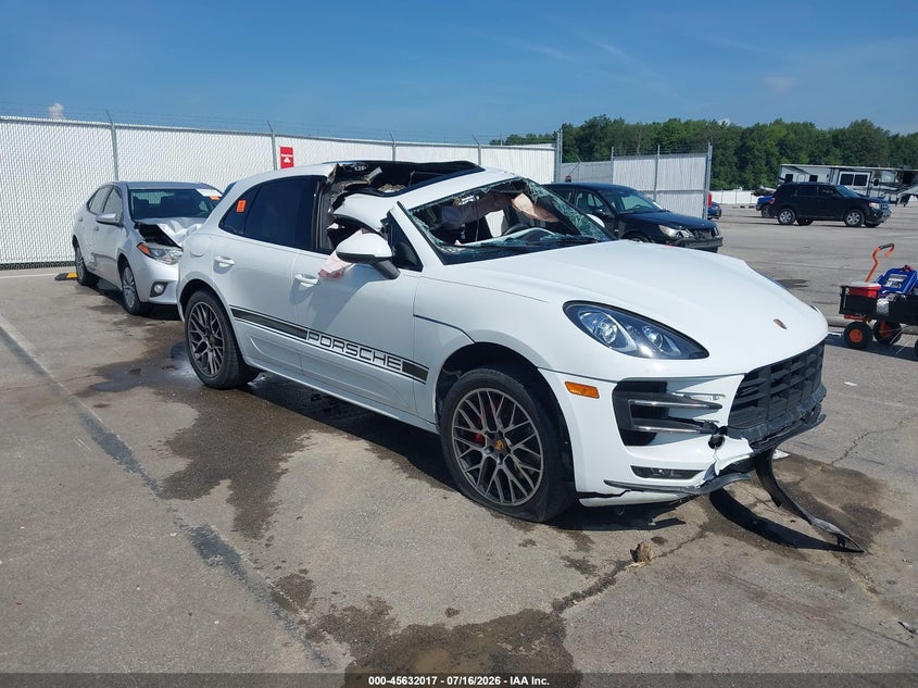 2016 Porsche Macan VIN WP1AF2A55GLB92886 IAAI salvage auction — ROOF, Wait Title, sold $6,050 on 2026-09-17 (photo 1)