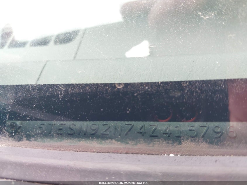 2004 Toyota Tacoma VIN 5TESN92N74Z415796 IAAI salvage auction — NORMAL WEAR, Clear - Dealer Only (California), sold $2,050 on 2026-07-28 (photo 9)