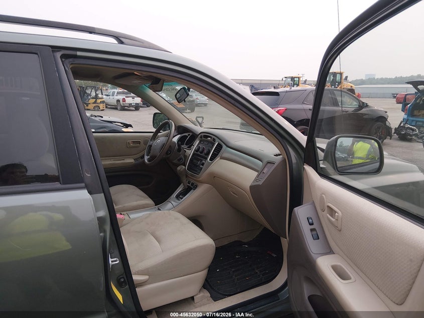 2007 Toyota Highlander VIN JTEGD21A770171162 IAAI salvage auction — NORMAL WEAR, Original (Ohio), sold $325 on 2026-07-21 (photo 5)