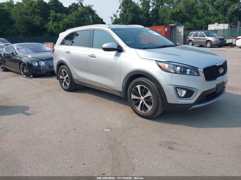 2017 Kia Sorento VIN 5XYPH4A17HG273481 IAAI salvage auction — NORMAL WEAR, Clear (Virginia), sold $1,500 on 2026-07-23 (photo 1)