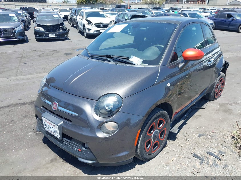 2016 Fiat 500 VIN 3C3CFFGE6GT121973 IAAI salvage auction — REAR END, Salvage Title, sold $700 on 2026-07-29 (photo 2)