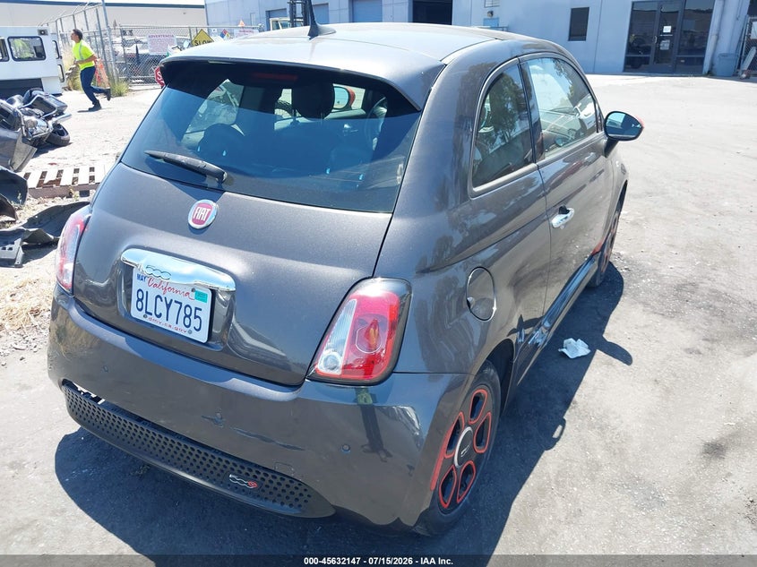 2016 Fiat 500 VIN 3C3CFFGE6GT121973 IAAI salvage auction — REAR END, Salvage Title, sold $700 on 2026-07-29 (photo 4)