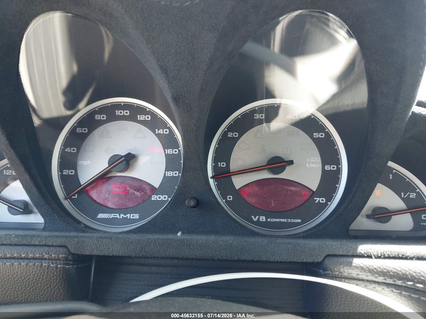 2004 Mercedes-benz Sl-klasse amg VIN WDBSK74F94F064954 IAAI salvage auction — RIGHT FRONT, Salvage (California), sold $1,350 on 2026-07-27 (photo 7)
