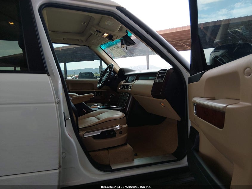 2011 Land rover RANGE ROVER VIN SALME1D43BA357328 IAAI salvage auction — FRONT END, Salvage (Arizona), sold $0 on 2026-09-16 (photo 5)