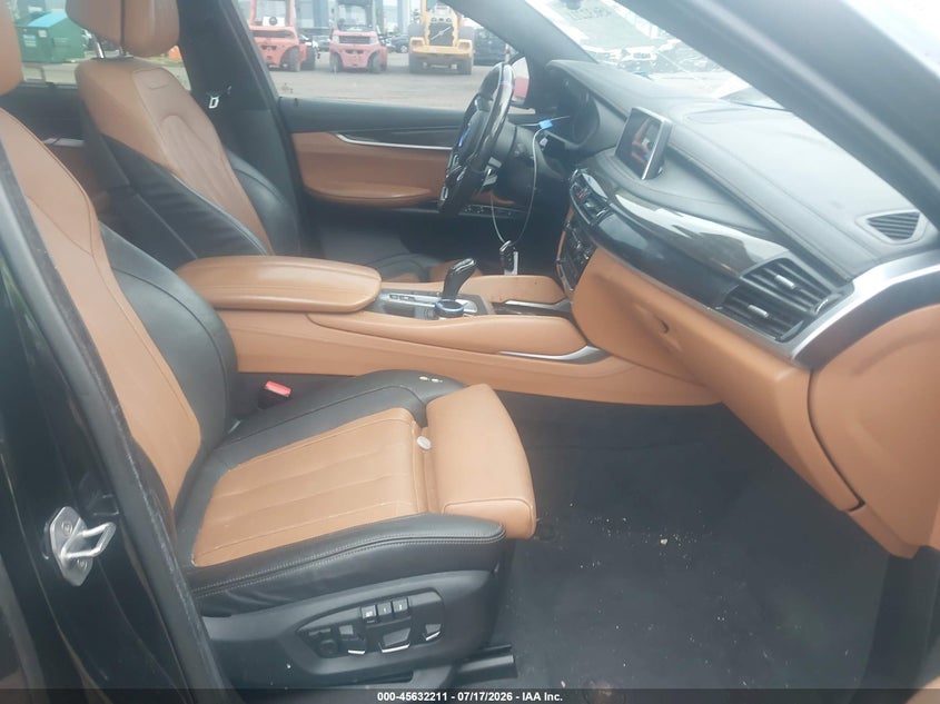 2017 BMW X6 VIN 5UXKU2C50H0N85205 IAAI salvage auction — REAR END, Wait Title, sold $4,050 on 2026-08-29 (photo 5)