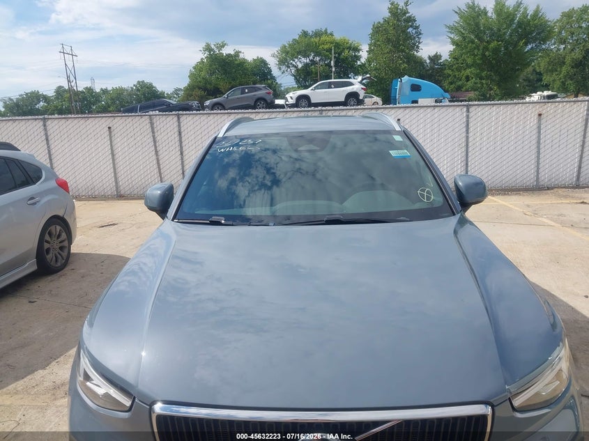 2023 Volvo Xc40 VIN YV4L12UK9P2966117 IAAI salvage auction — NORMAL WEAR, Clear (Missouri), sold $3,050 on 2026-07-28 (photo 6)