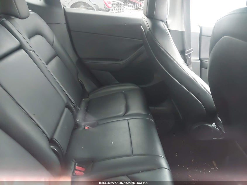 2021 Tesla Model y VIN 5YJYGDEE7MF082164 IAAI salvage auction — FRONT END, Wait Title, sold $7,100 on 2026-08-29 (photo 8)