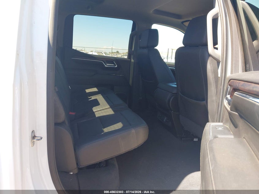 2024 Gmc Sierra 1500 VIN 3GTUUDED8RG334441 IAAI salvage auction — FRONT END, Enterprise Vehicles Clear Only (Oregon), sold $23,875 on 2026-07-22 (photo 8)