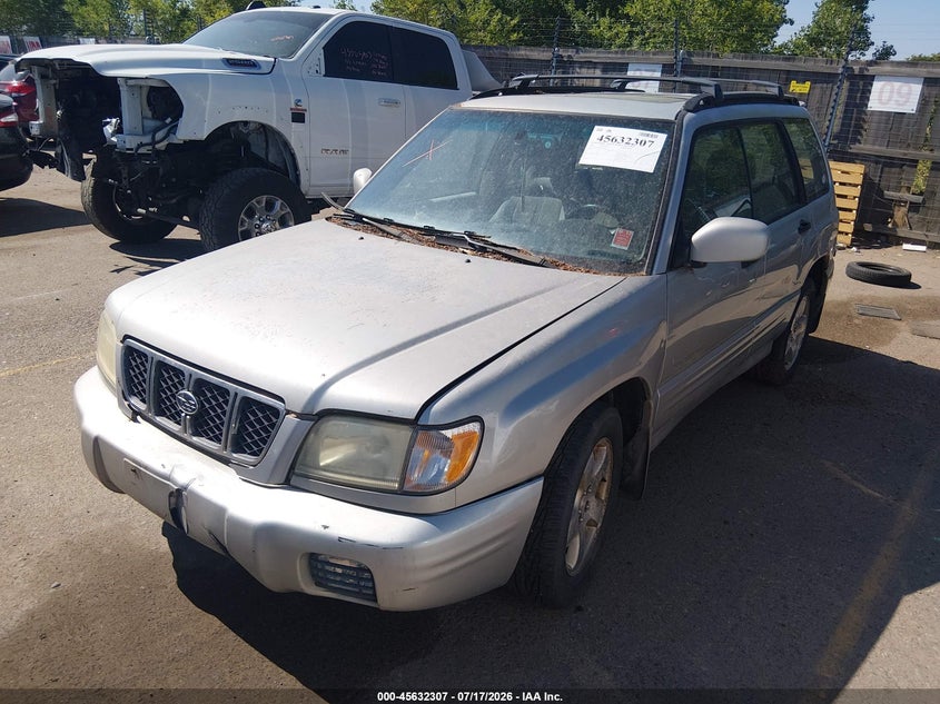 2001 Subaru Forester VIN JF1SF65671H722811 IAAI salvage auction — NORMAL WEAR, Clear (Colorado), sold $25 on 2026-07-28 (photo 2)