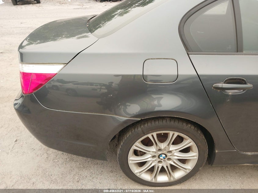 2010 BMW 5 series VIN WBANV9C50AC138699 IAAI salvage auction — NORMAL WEAR, Clear (Massachusetts), sold $875 on 2026-07-24 (photo 6)
