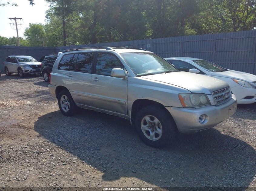 2001 Toyota Highlander VIN JTEGD21A310009746 IAAI salvage auction — FRONT & REAR, Clear (New Jersey), sold $1,175 on 2026-07-29 (photo 1)