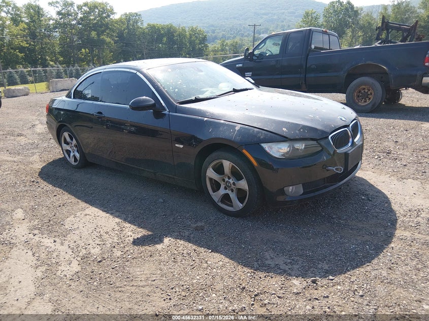2008 BMW 3 series VIN WBAWR33518P152703 IAAI salvage auction — NORMAL WEAR, Clear (New Jersey), sold $675 on 2026-07-30 (photo 1)