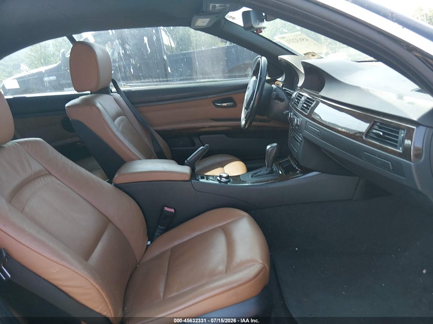 2008 BMW 3 series VIN WBAWR33518P152703 IAAI salvage auction — NORMAL WEAR, Clear (New Jersey), sold $675 on 2026-07-30 (photo 5)