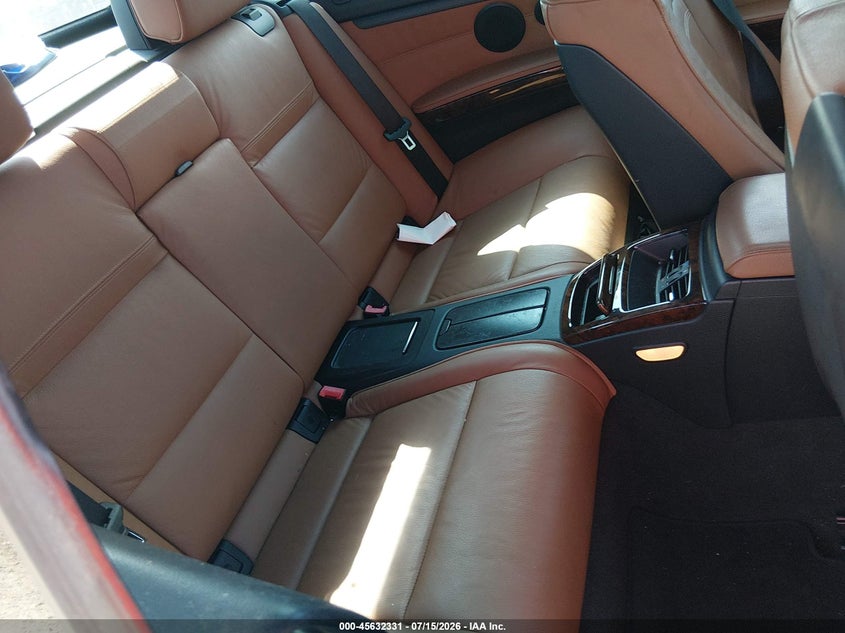 2008 BMW 3 series VIN WBAWR33518P152703 IAAI salvage auction — NORMAL WEAR, Clear (New Jersey), sold $675 on 2026-07-30 (photo 8)