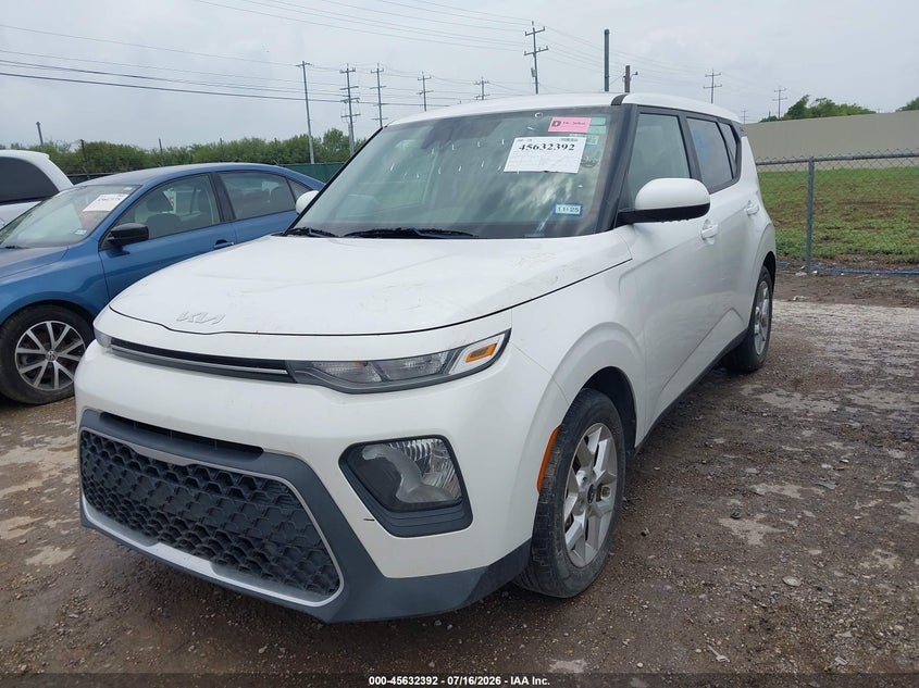 2022 Kia Soul VIN KNDJ23AU7N7177354 IAAI salvage auction — ENGINE DAMAGE, Nrc Lienholder Repossession Paperwork (Texas), sold $1,050 on 2026-07-29 (photo 6)