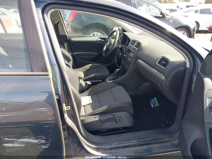 2014 Volkswagen Golf VIN WVWDB7AJ8EW006192 IAAI salvage auction — FRONT END, Salvage (California), sold $725 on 2026-08-06 (photo 5)