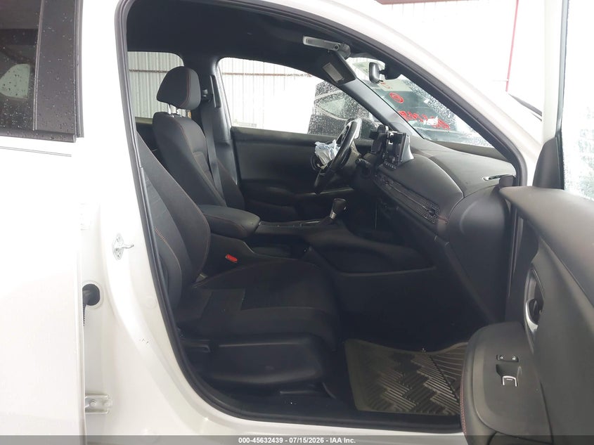 2024 Honda Hr-v VIN 3CZRZ2H59RM710446 IAAI salvage auction — RIGHT FRONT, Wait Title, sold $8,100 on 2026-08-20 (photo 5)