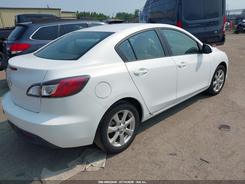2010 Mazda 3 VIN JM1BL1SF5A1133176 IAAI salvage auction — NORMAL WEAR, Clear (Michigan), sold $1,825 on 2026-07-16 (photo 4)