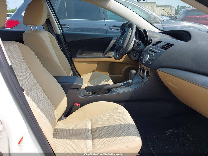 2010 Mazda 3 VIN JM1BL1SF5A1133176 IAAI salvage auction — NORMAL WEAR, Clear (Michigan), sold $1,825 on 2026-07-16 (photo 5)