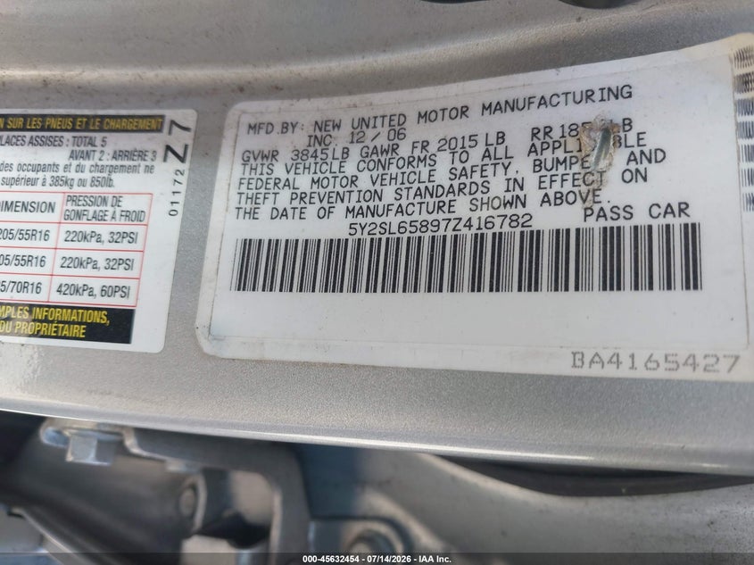 2007 Pontiac Vibe VIN 5Y2SL65897Z416782 IAAI salvage auction — NORMAL WEAR, Clear - Dealer Only (California), sold $750 on 2026-07-22 (photo 9)
