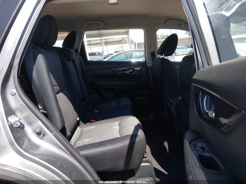 2017 Nissan Rogue VIN JN8AT2MT7HW148722 IAAI salvage auction — LEFT FRONT, Salvage Title, sold $25 on 2026-07-29 (photo 8)