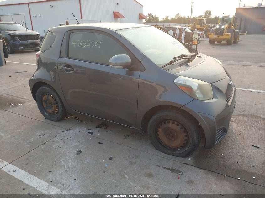 2013 Scion Iq VIN JTNJJXB01DJ025248 IAAI salvage auction — LEFT SIDE, Clear (Indiana), sold $825 on 2026-07-31 (photo 1)