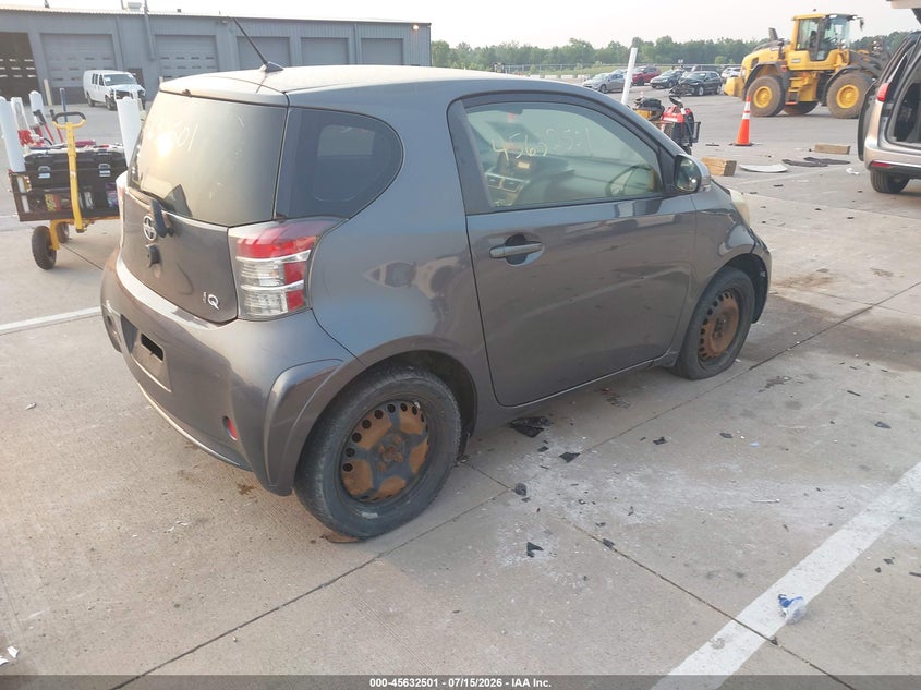 2013 Scion Iq VIN JTNJJXB01DJ025248 IAAI salvage auction — LEFT SIDE, Clear (Indiana), sold $825 on 2026-07-31 (photo 4)