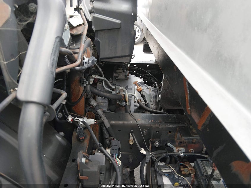 2016 Hino 195 VIN JHHRDM2H4GK003274 IAAI salvage auction — ENGINE DAMAGE, Clear - Dealer Only (California), sold $17,850 on 2026-08-06 (photo 9)