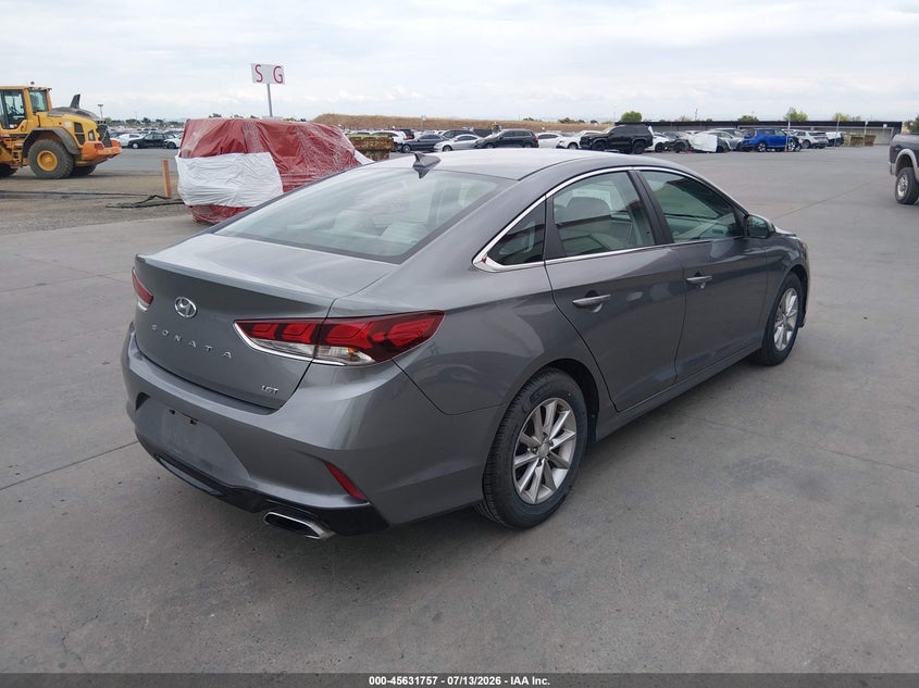 2019 Hyundai Sonata VIN 5NPE24AA3KH775946 IAAI salvage auction — NORMAL WEAR, Sf97 (California), sold $9,350 on 2026-07-30 (photo 4)