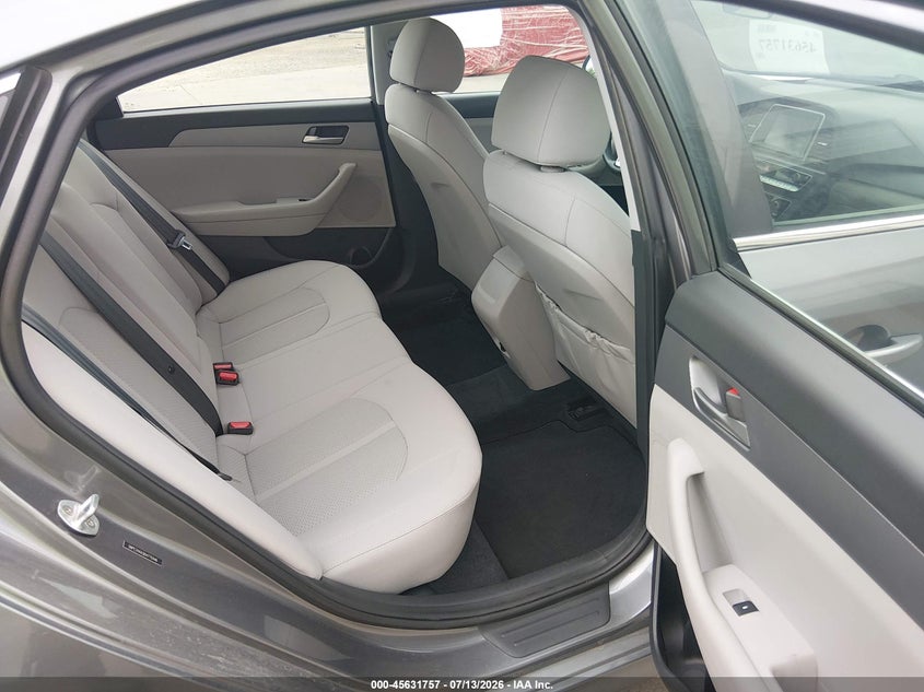 2019 Hyundai Sonata VIN 5NPE24AA3KH775946 IAAI salvage auction — NORMAL WEAR, Sf97 (California), sold $9,350 on 2026-07-30 (photo 8)
