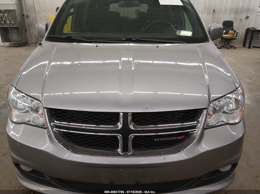 2020 Dodge Caravan VIN 2C4RDGBG5LR232103 IAAI salvage auction — HAIL, Salvage (Minnesota), sold $8,000 on 2026-09-08 (photo 6)