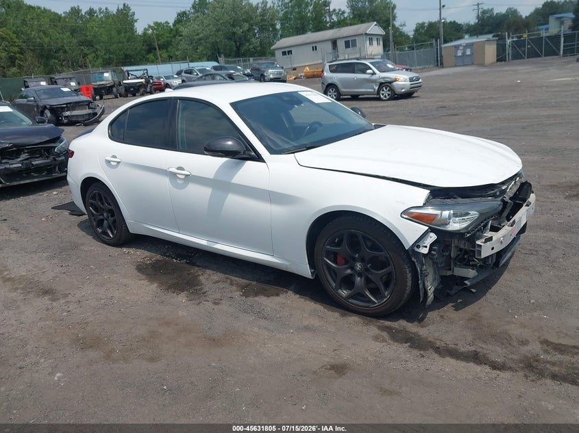2021 Alfa romeo Giulia VIN ZARFANAN6M7646547 IAAI salvage auction — FRONT END, Salvage Title, sold $3,350 on 2026-08-12 (photo 1)