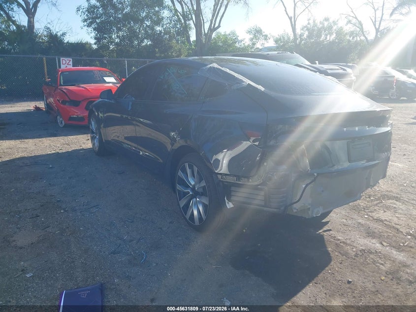 2025 Tesla Model 3 VIN 5YJ3E1EAXSF045246 IAAI salvage auction — FRONT END, Wait Title, sold $10,825 on 2026-09-08 (photo 3)
