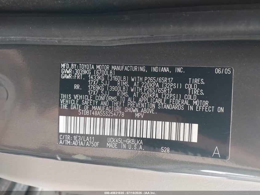 2005 Toyota Sequoia VIN 5TDBT48A55S254778 IAAI salvage auction — NORMAL WEAR, Clear (Massachusetts), sold $2,100 on 2026-07-21 (photo 9)