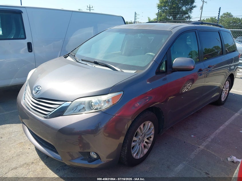 2011 Toyota Sienna VIN 5TDYK3DC1BS166823 IAAI salvage auction — NORMAL WEAR, Clear-Dealer Only (North Carolina), sold $575 on 2026-07-29 (photo 2)