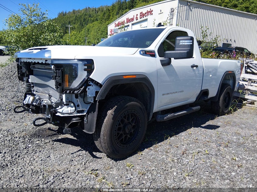 2026 Gmc VIN 1GT3ULEY3TF186507 IAAI salvage auction — FRONT END, Salvage Title, sold $24,250 on 2026-07-31 (photo 2)