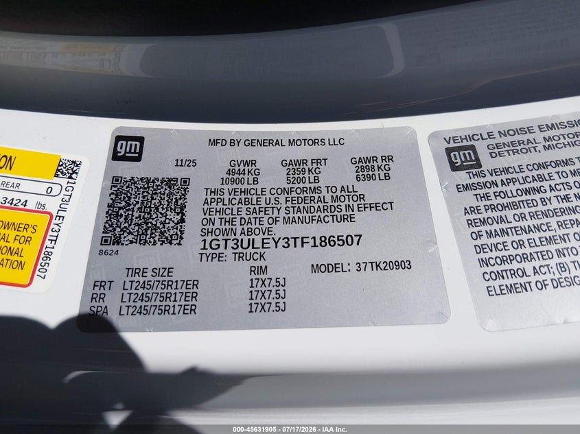 2026 Gmc VIN 1GT3ULEY3TF186507 IAAI salvage auction — FRONT END, Salvage Title, sold $24,250 on 2026-07-31 (photo 8)