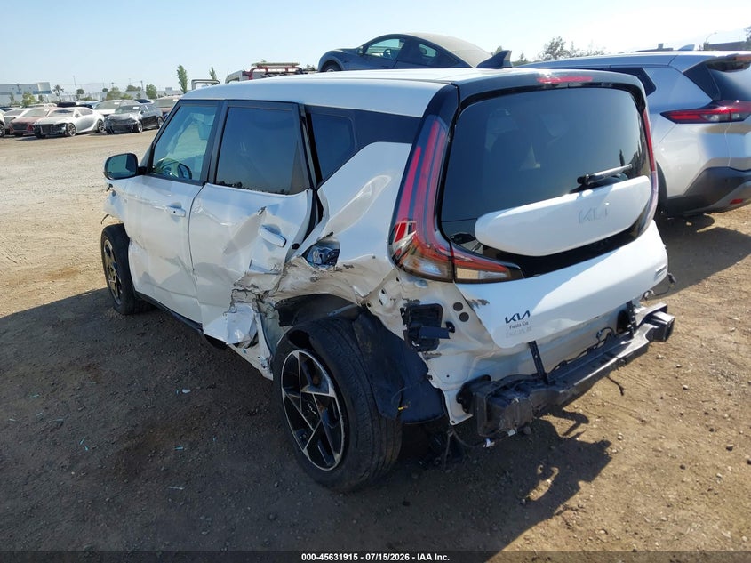 2024 Kia Soul VIN KNDJ33AU1R7237759 IAAI salvage auction — LEFT & RIGHT, Salvage (California), sold $1,550 on 2026-07-29 (photo 3)