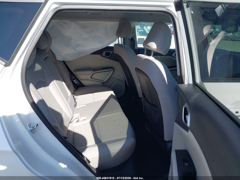 2024 Kia Soul VIN KNDJ33AU1R7237759 IAAI salvage auction — LEFT & RIGHT, Salvage (California), sold $1,550 on 2026-07-29 (photo 8)