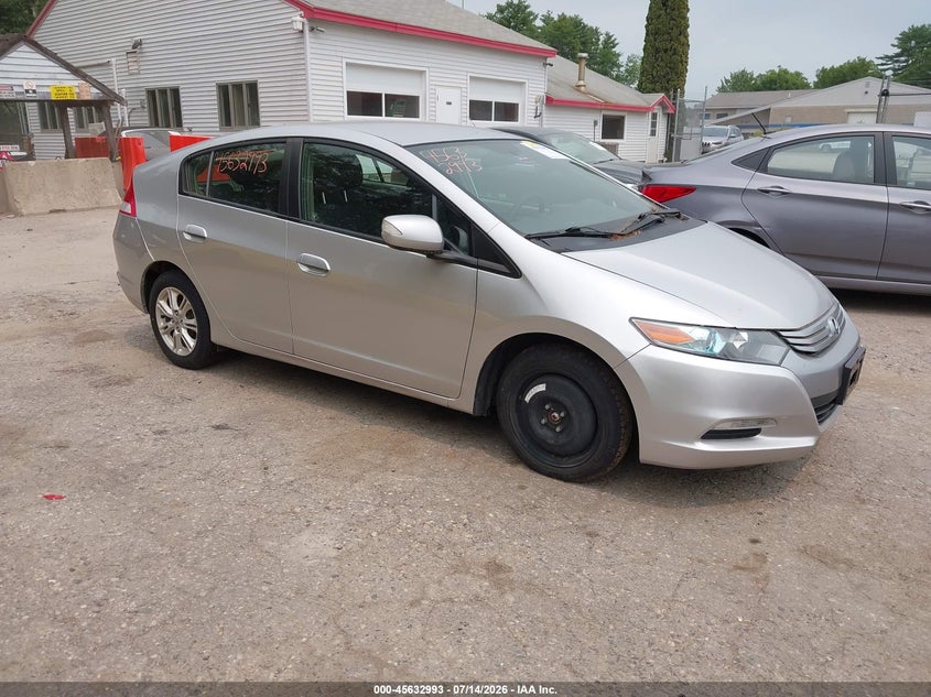 2010 Honda Insight VIN JHMZE2H71AS042042 IAAI salvage auction — NORMAL WEAR, Original (Maine), sold $700 on 2026-07-20 (photo 1)