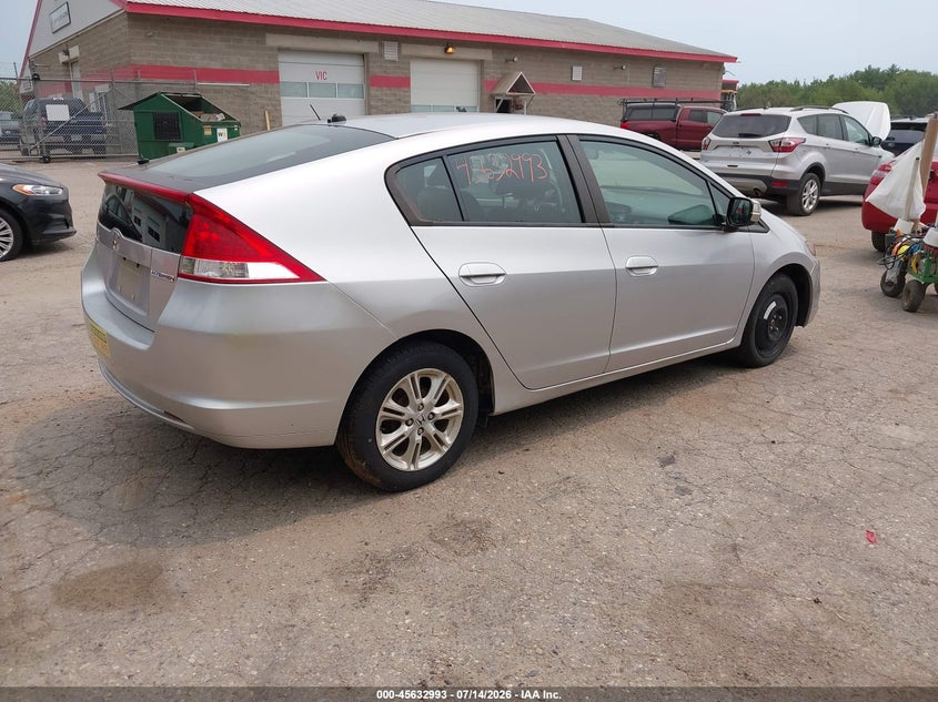 2010 Honda Insight VIN JHMZE2H71AS042042 IAAI salvage auction — NORMAL WEAR, Original (Maine), sold $700 on 2026-07-20 (photo 4)